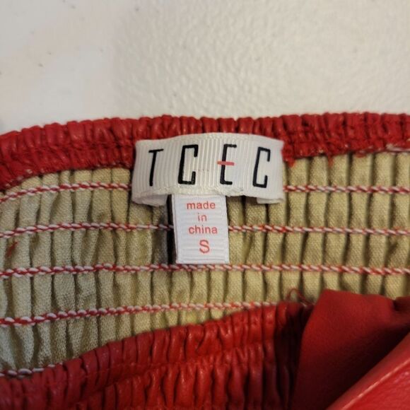 TCEC Faux Leather Smocked Peplum Top Red Women's Size Small Valentine's Day - Picture 5 of 8